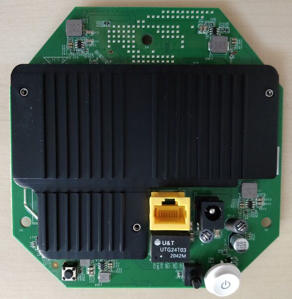 File:WE420242-pcb.jpg