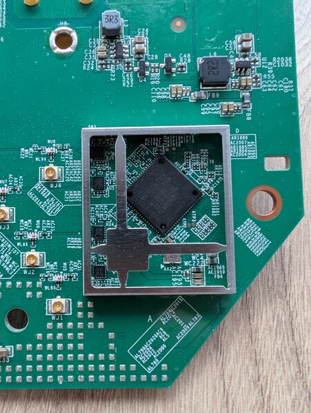File:WE420242-pcb-radio2.jpg